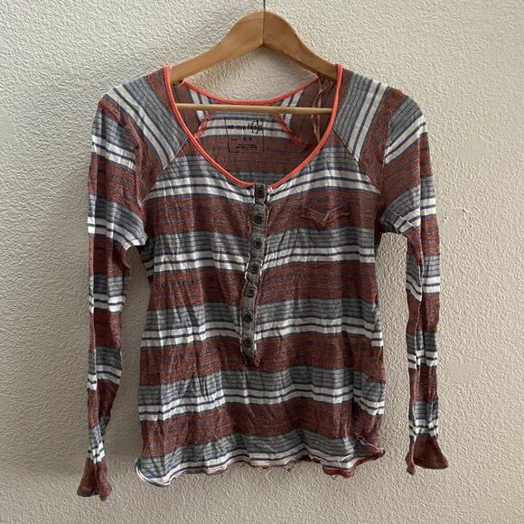 Free People We The Free Striped Metallic Raw Hem Shirt Top Scop Neck Medium - Picture 1 of 3